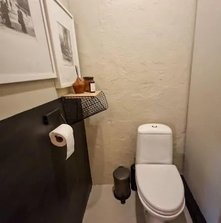 Cosy Ground Floor With Three Bedrooms * 卑爾根