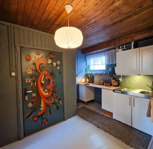 Cosy Ground Floor With Three Bedrooms Leilighet *