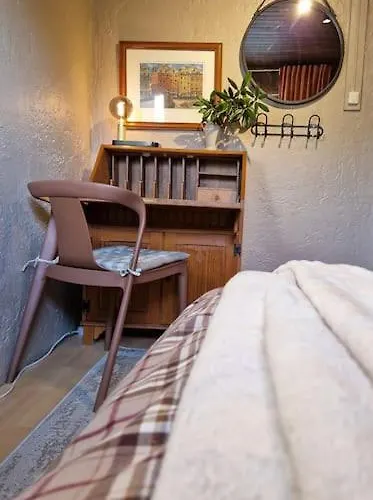 Cosy Ground Floor With Three Bedrooms Lejlighed Bergen